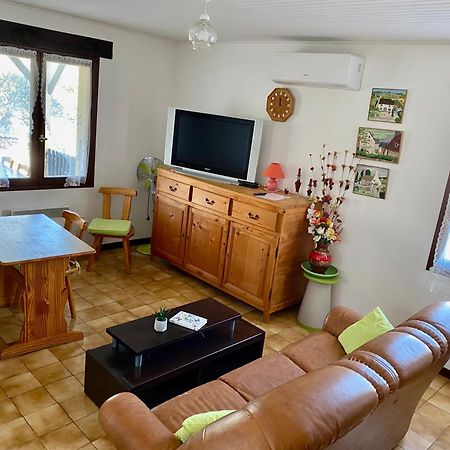 Hebergements Des Posas Sampzon Стая снимка