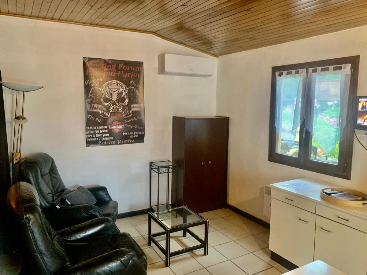 Hebergements Des Posas Sampzon Екстериор снимка